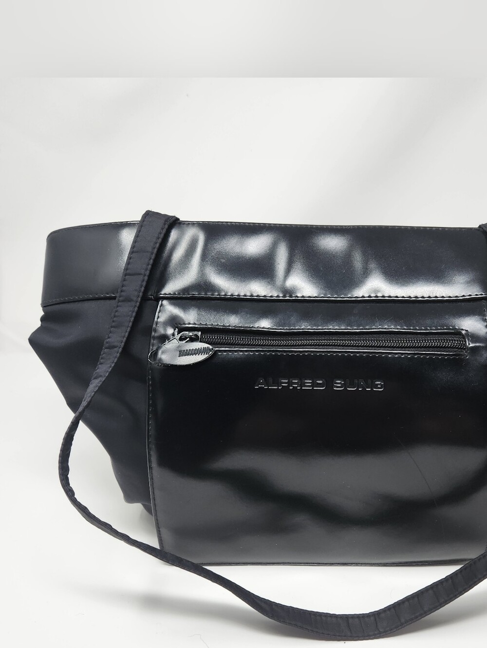 ALFRED SUNG Black Patent Shoulder Bag with Front Zip
